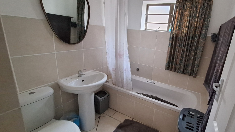 3 Bedroom Property for Sale in Dana Bay Western Cape
